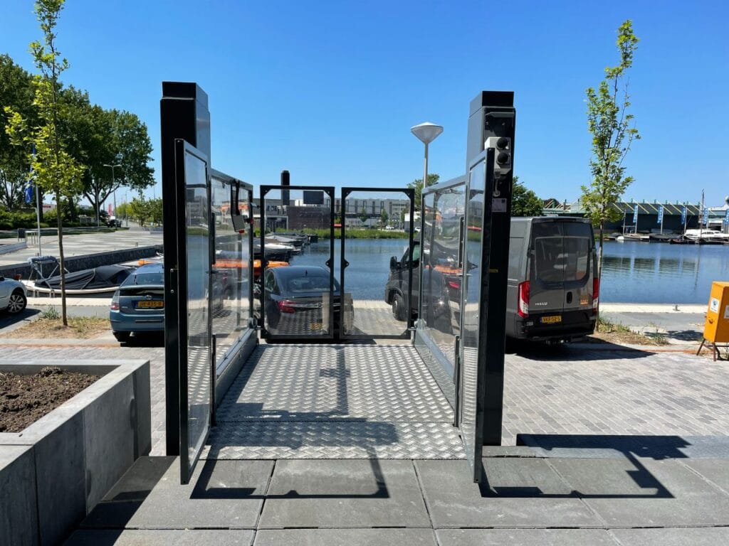 plateaulift icarus appartementengebouw