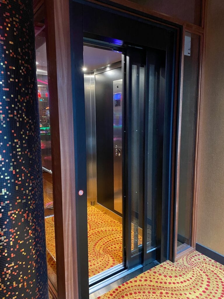 cabinelift elfo sir winston casino